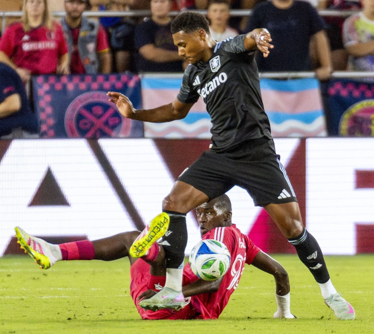 City SC hosts Aston Villa